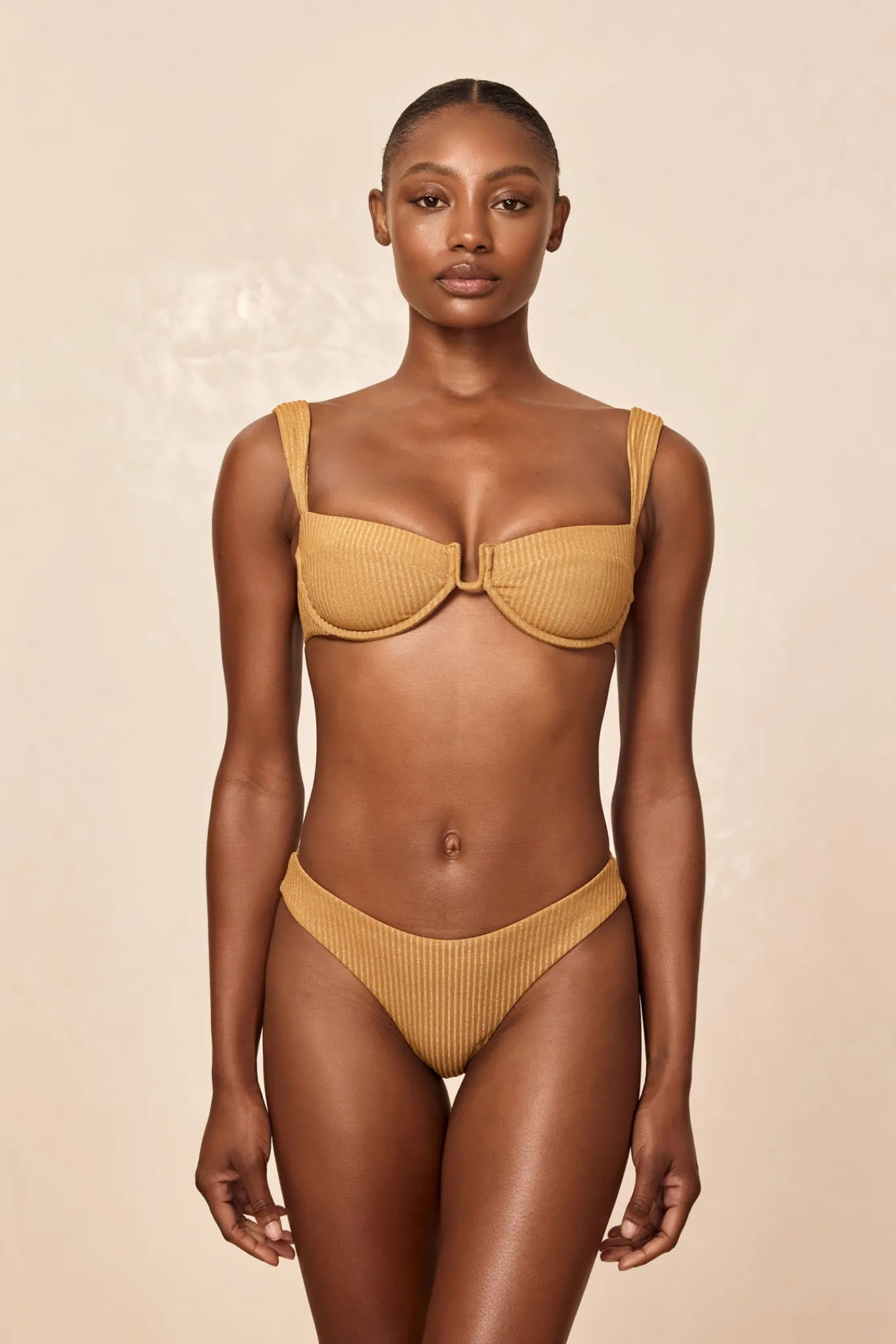 Monday Swimwear Tops^Cala Roja Top -