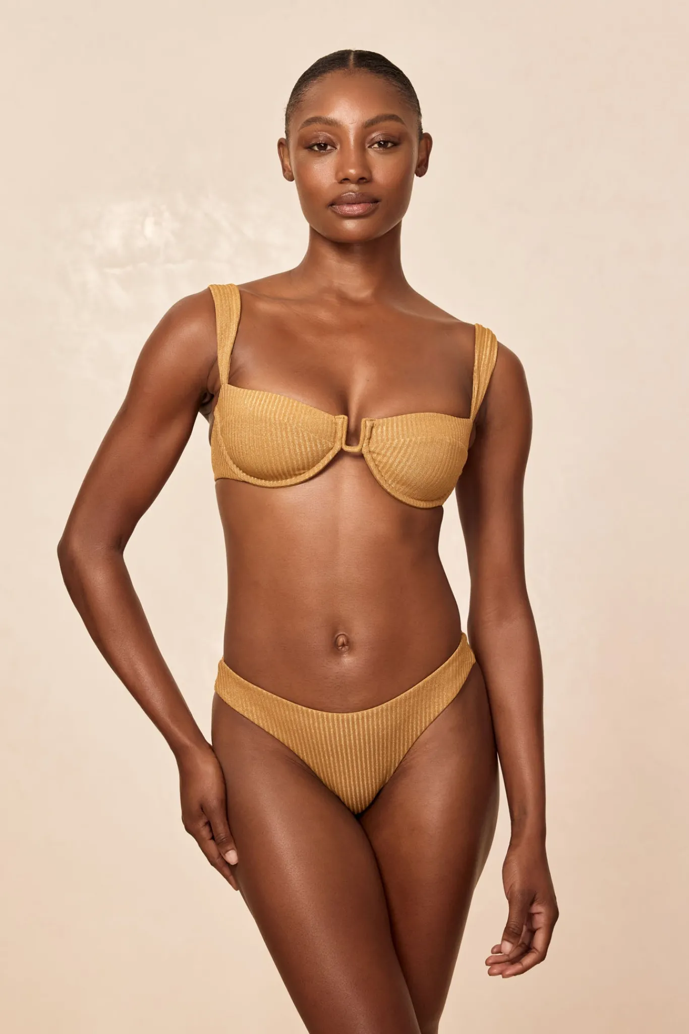 Monday Swimwear Tops^Cala Roja Top -