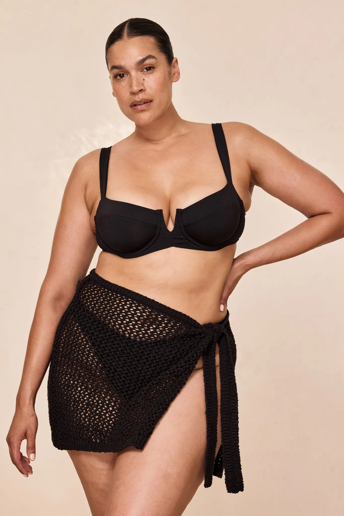 Monday Swimwear Knitwear|Sarongs^Santa Marta Sarong - Black Petit Crochet